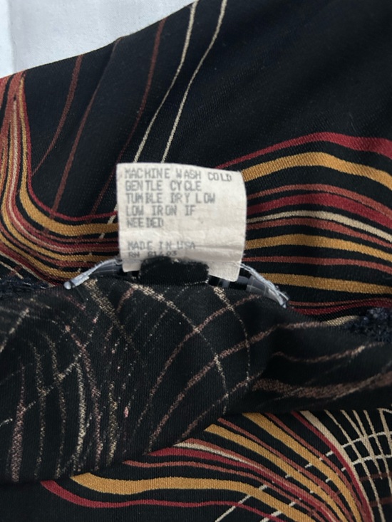 Vintage 90s La Belle Black Skirt with Gold and Brown Wave Print - Medium - Picture 4 of 8